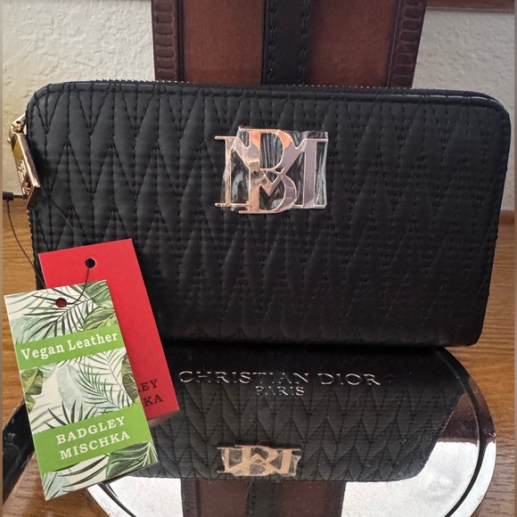 Badgley Mischka Handbags - Badgley Mischka Black Wallet with Gold Accents